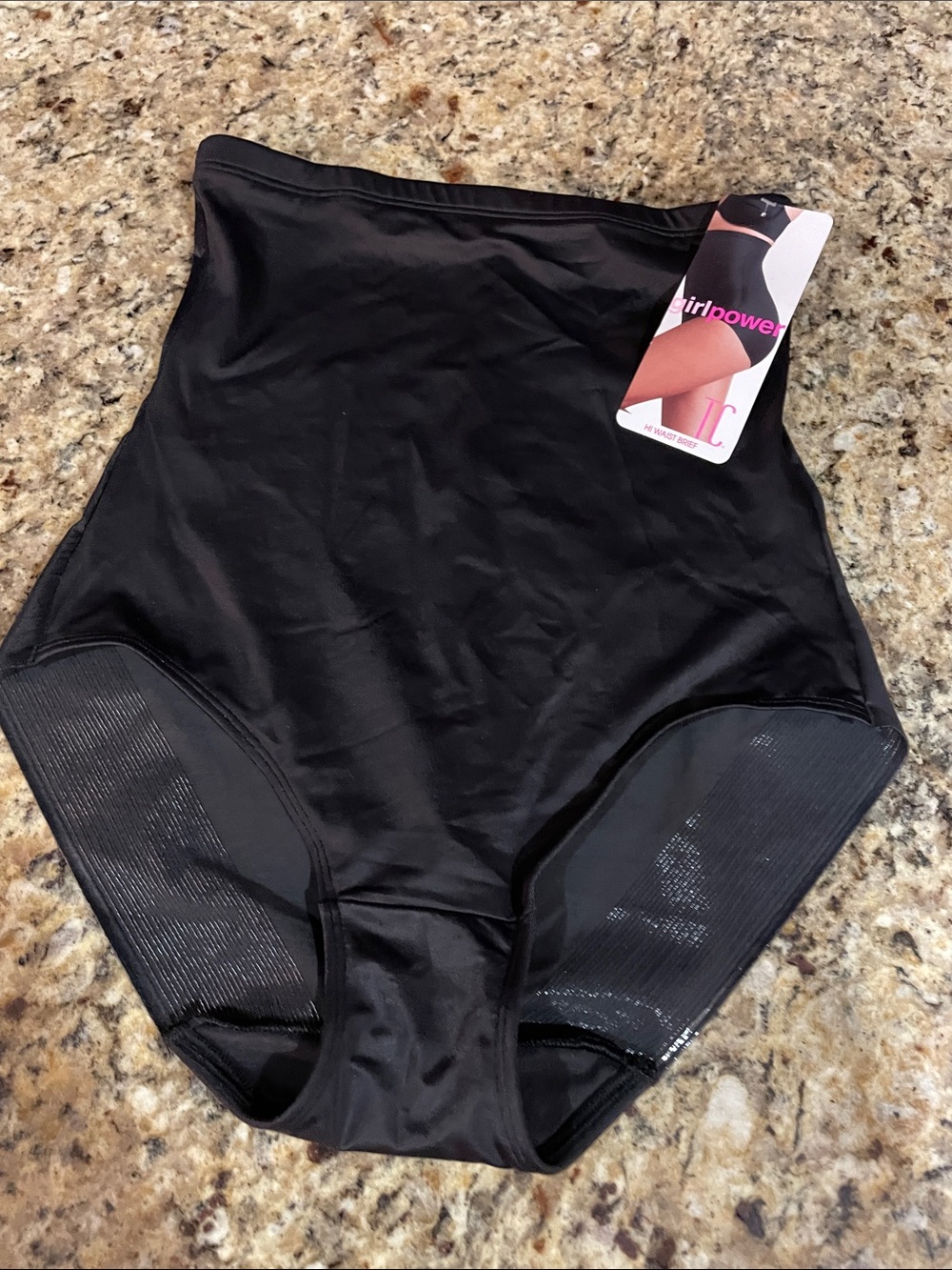 High-Waist Shaping Briefs in Black